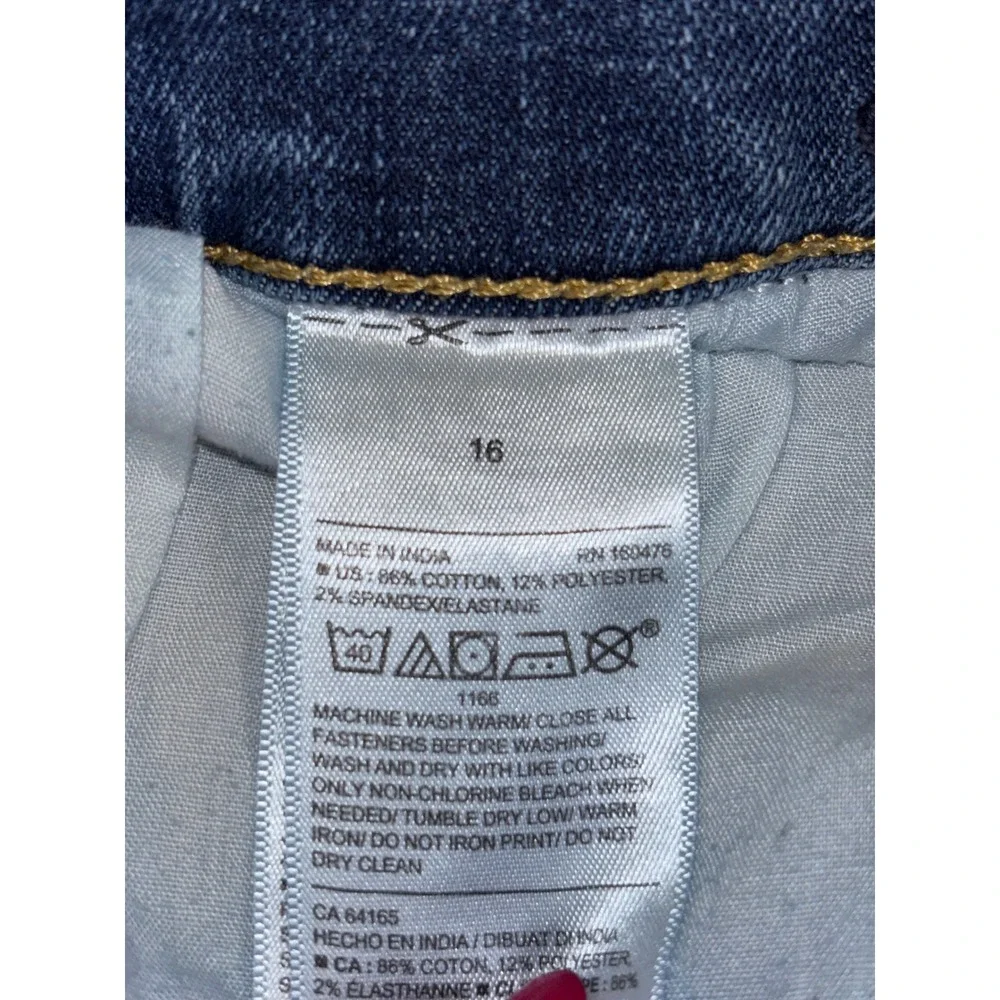 Old Navy Karate Slim Distressed Jeans Medium‎ Wash Built-In Flex Max Size 16